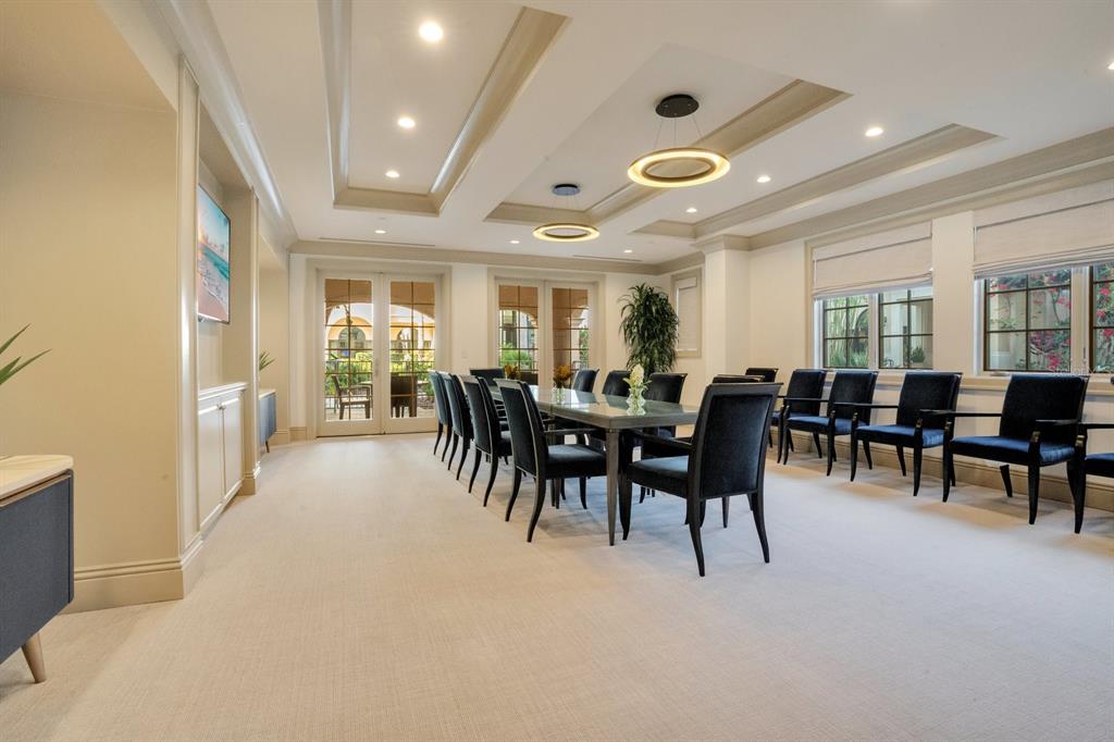 Property listing photo for 300 S Interlachen AVENUE #303