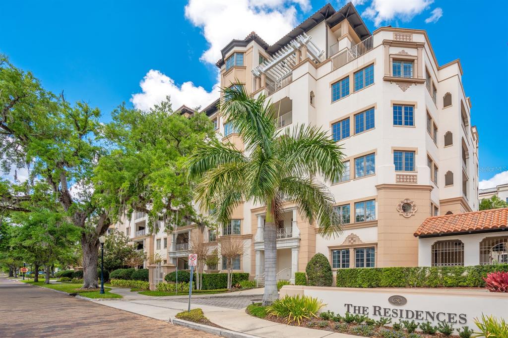 Property listing photo for 300 S Interlachen AVENUE #303
