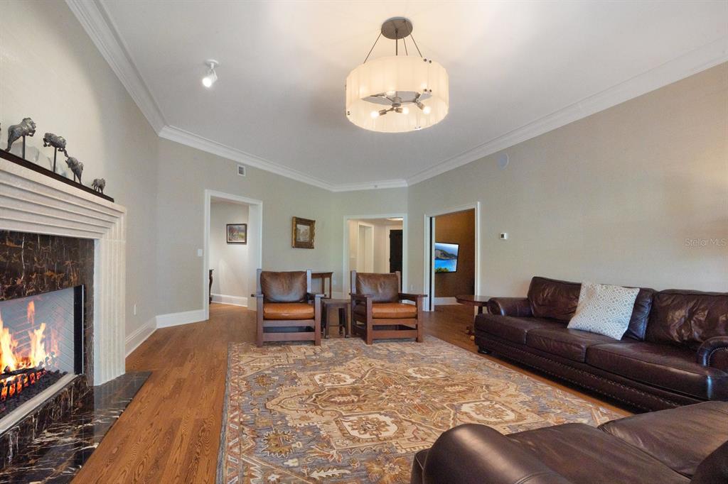 Property listing photo for 300 S Interlachen AVENUE #303
