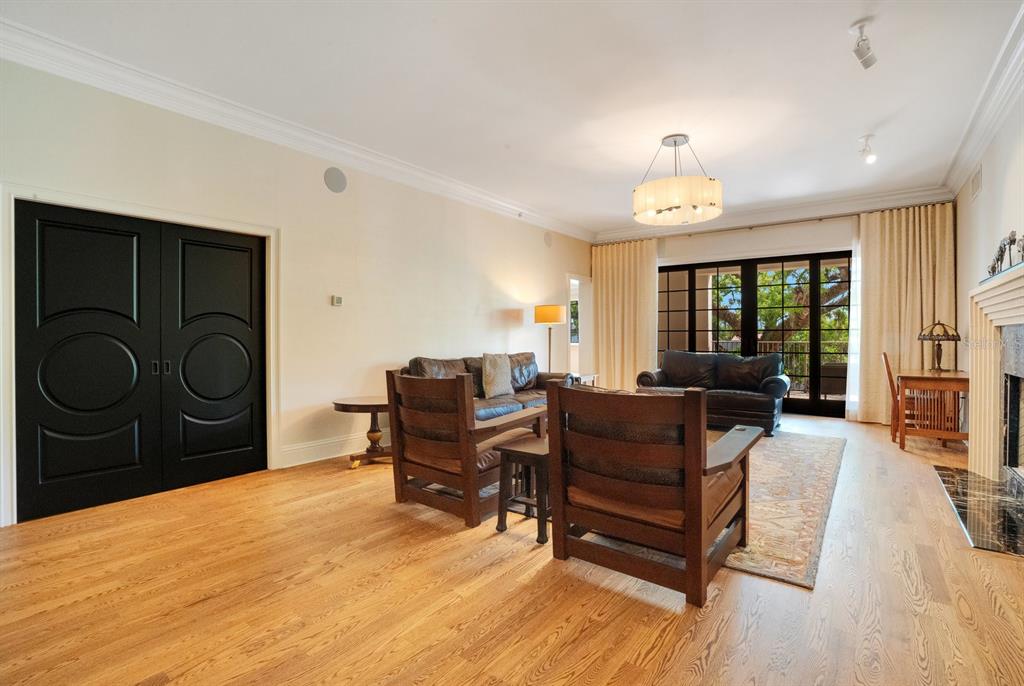 Property listing photo for 300 S Interlachen AVENUE #303