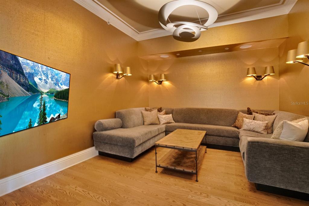 Property listing photo for 300 S Interlachen AVENUE #303