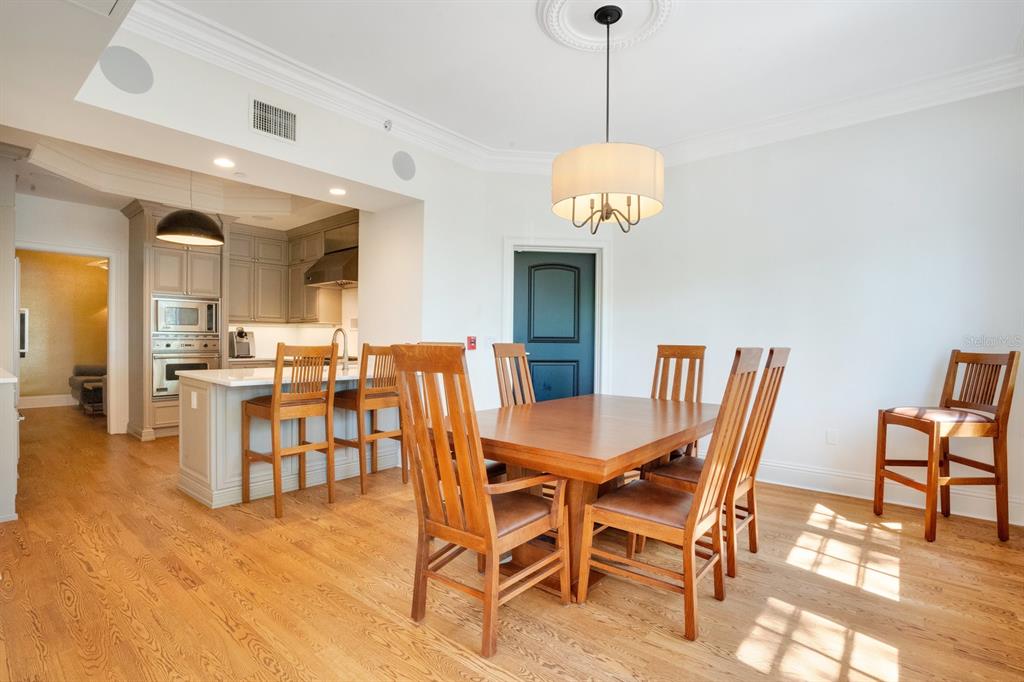 Property listing photo for 300 S Interlachen AVENUE #303