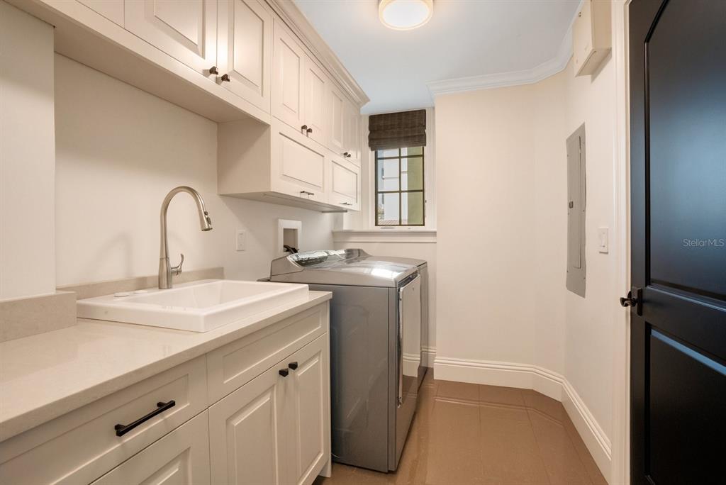 Property listing photo for 300 S Interlachen AVENUE #303