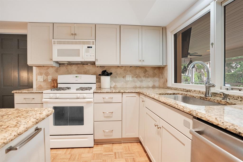 Property listing photo for 444 Lakewood DRIVE