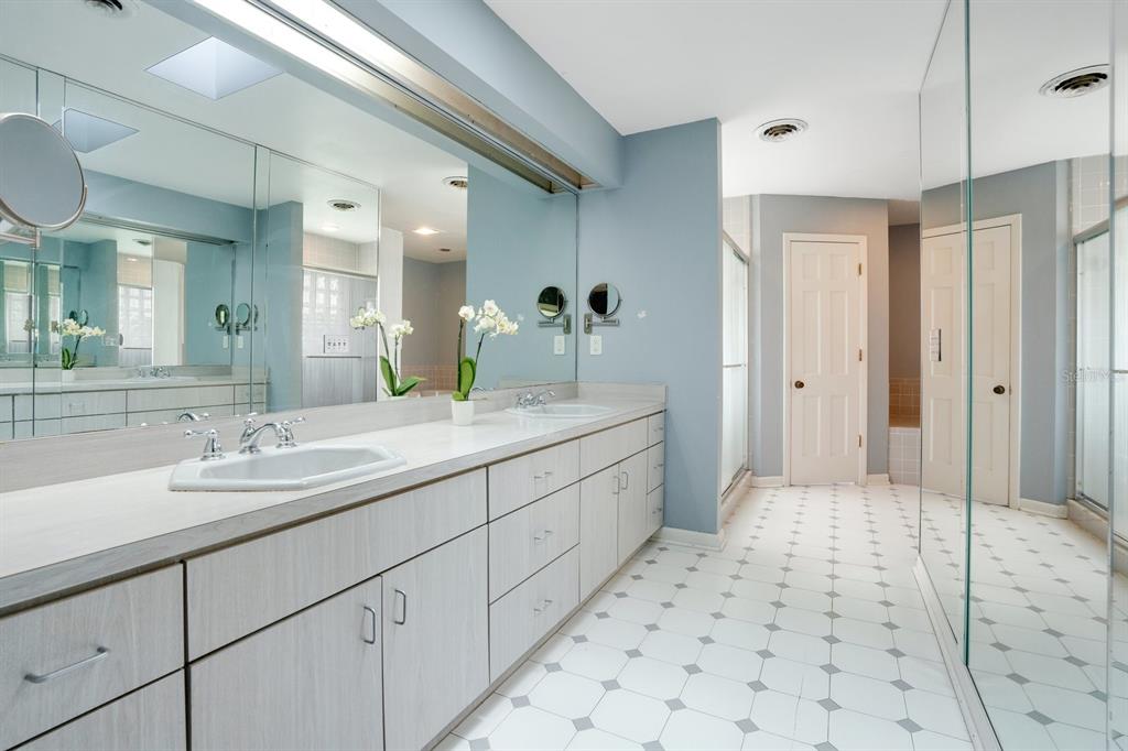 Property listing photo for 444 Lakewood DRIVE