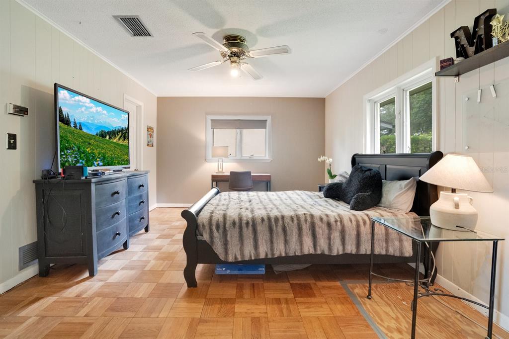 Property listing photo for 444 Lakewood DRIVE