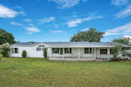 more about 14590 SE SUNSET HARBOR ROAD