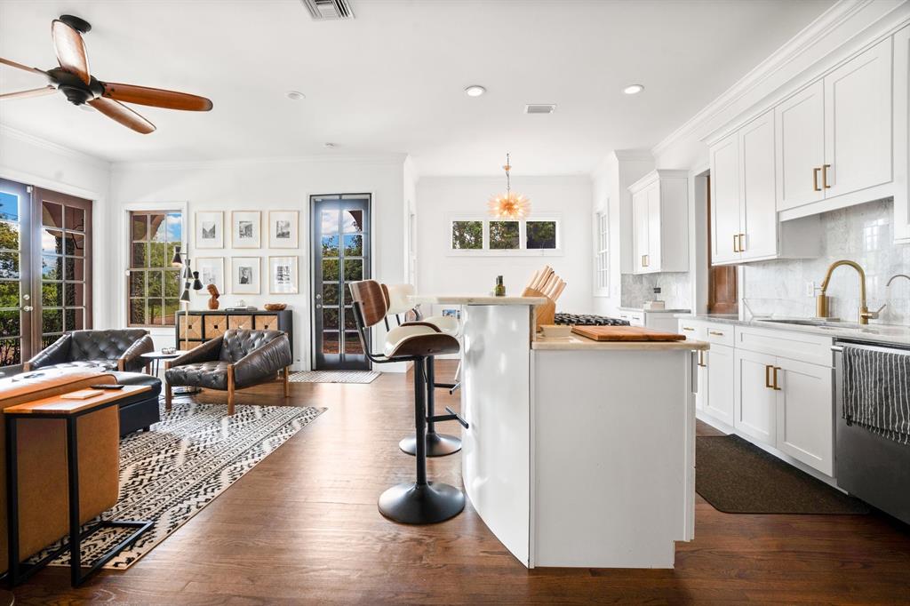 Property listing photo for 300 KILLARNEY DRIVE