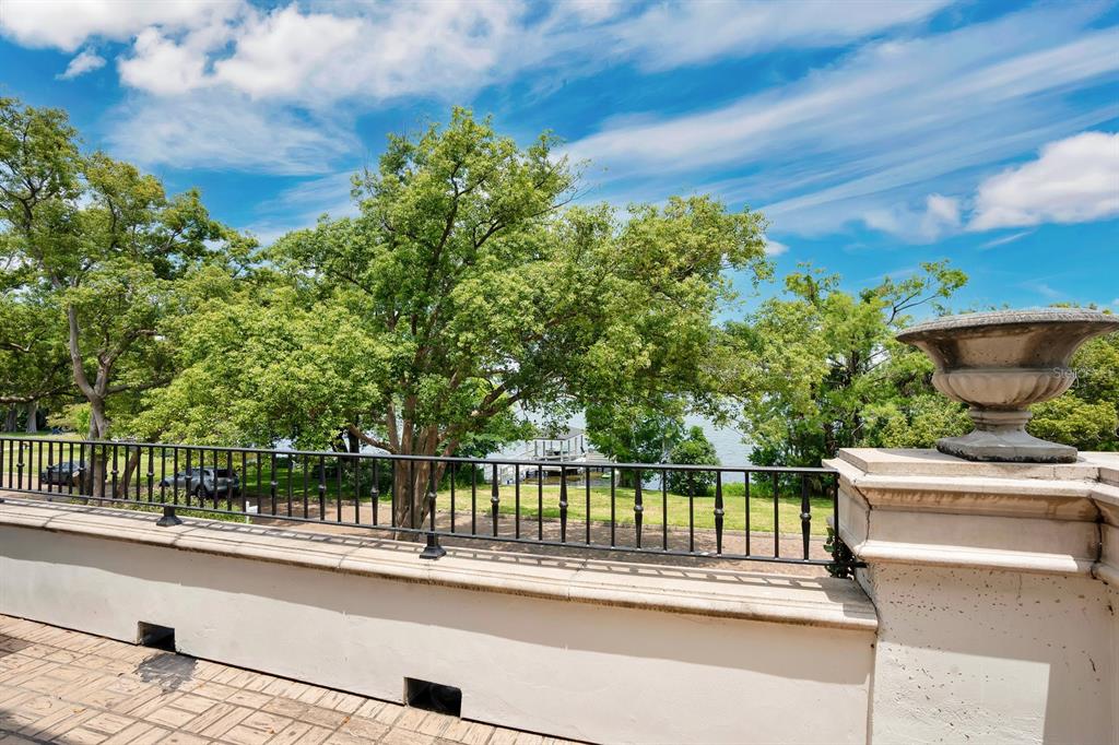 Property listing photo for 300 KILLARNEY DRIVE