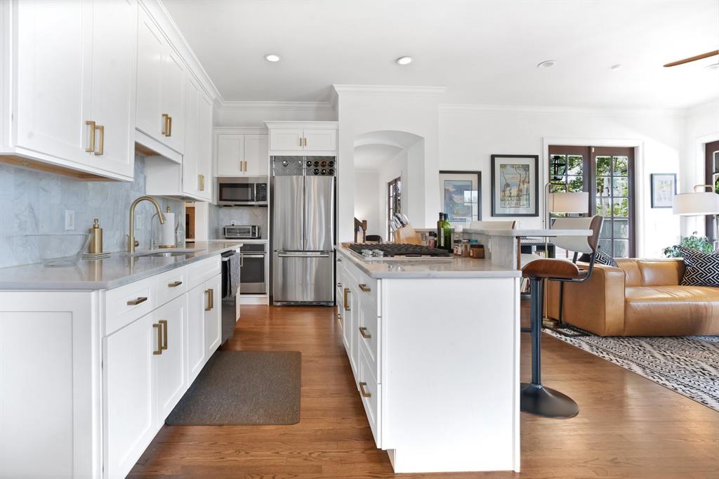 Property listing photo for 300 KILLARNEY DRIVE