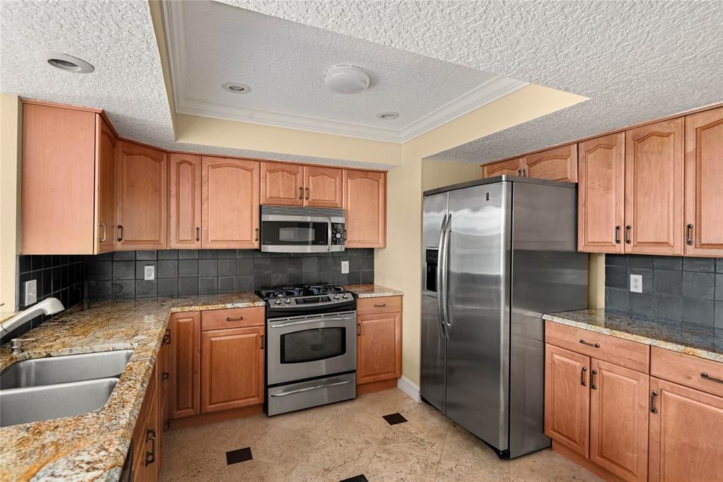 Property listing photo for 1134 WASHINGTON AVENUE #13