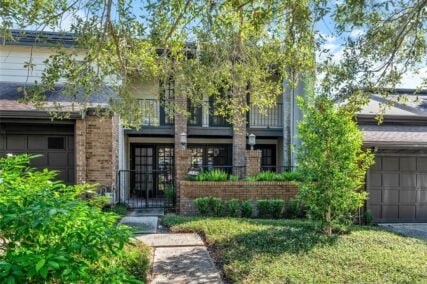 more about 1134 WASHINGTON AVENUE #13
