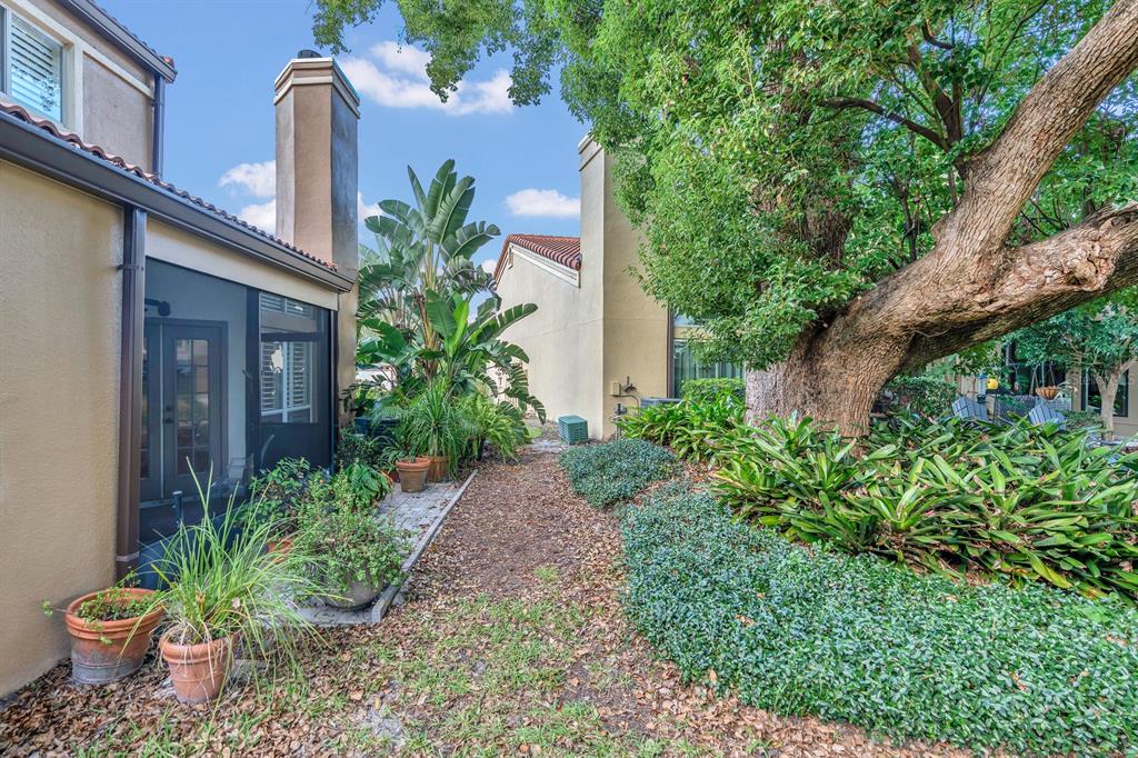 Property listing photo for 223 QUAYSIDE CIRCLE #C
