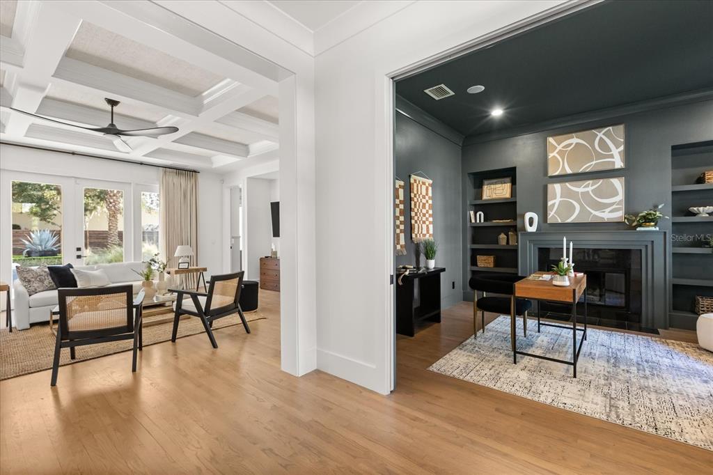 Property listing photo for 948 POINCIANA LANE