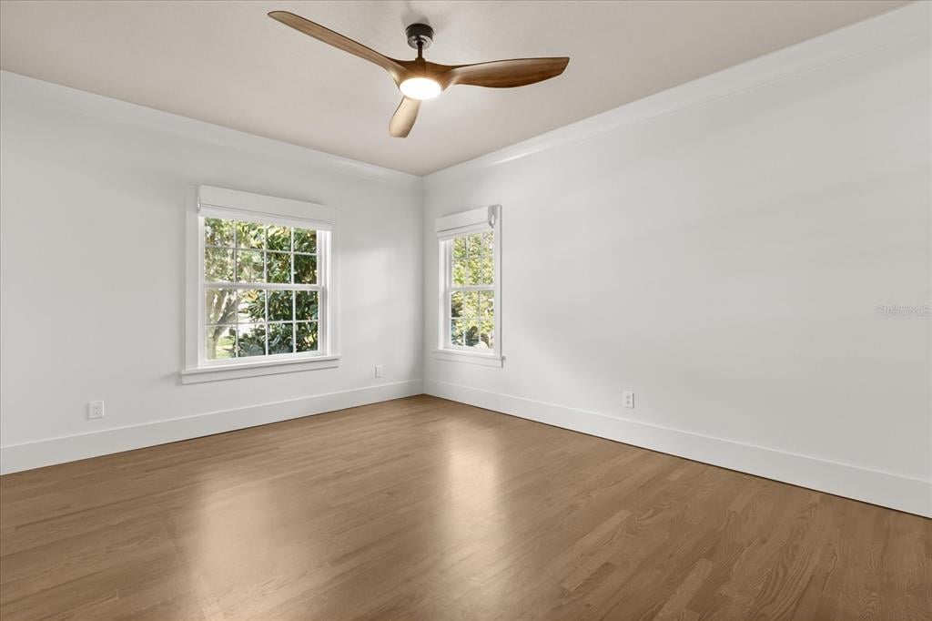 Property listing photo for 948 POINCIANA LANE