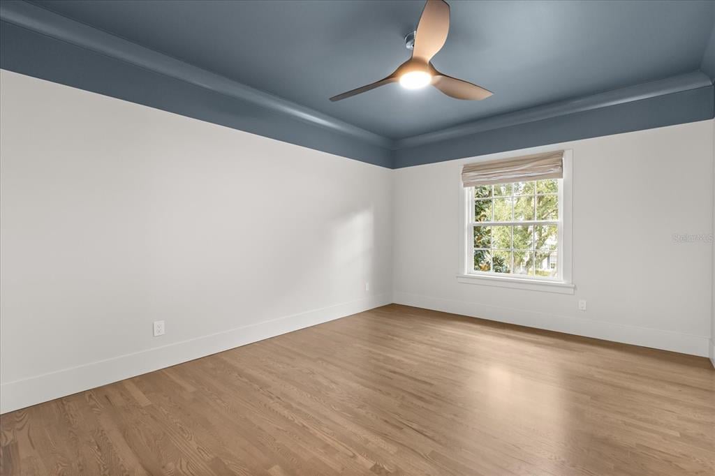 Property listing photo for 948 POINCIANA LANE