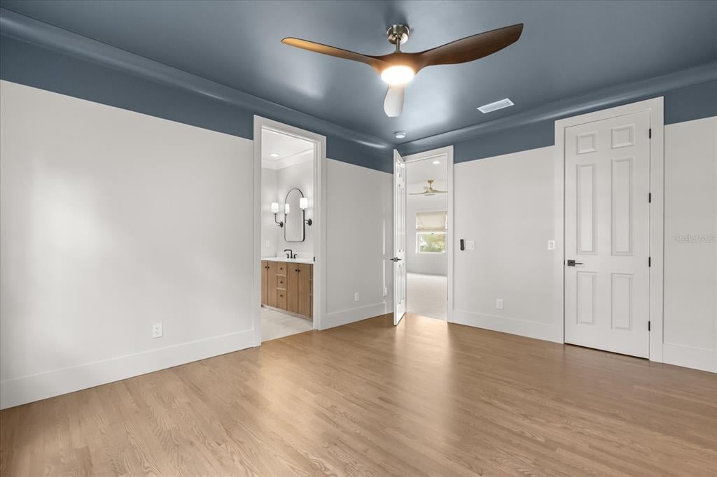 Property listing photo for 948 POINCIANA LANE