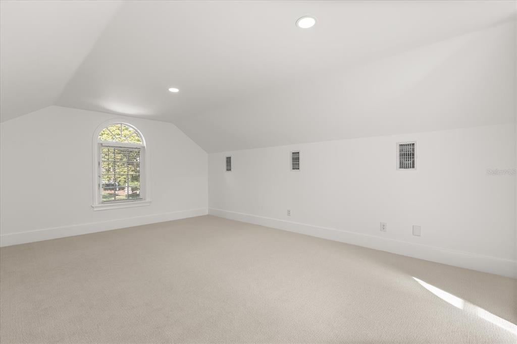 Property listing photo for 948 POINCIANA LANE