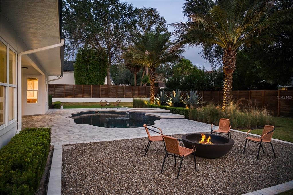 Property listing photo for 948 POINCIANA LANE