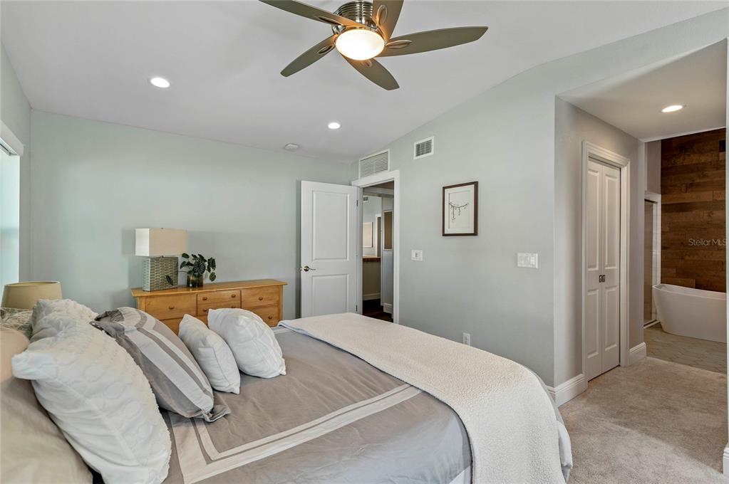 Property listing photo for 150 SENECA TRAIL