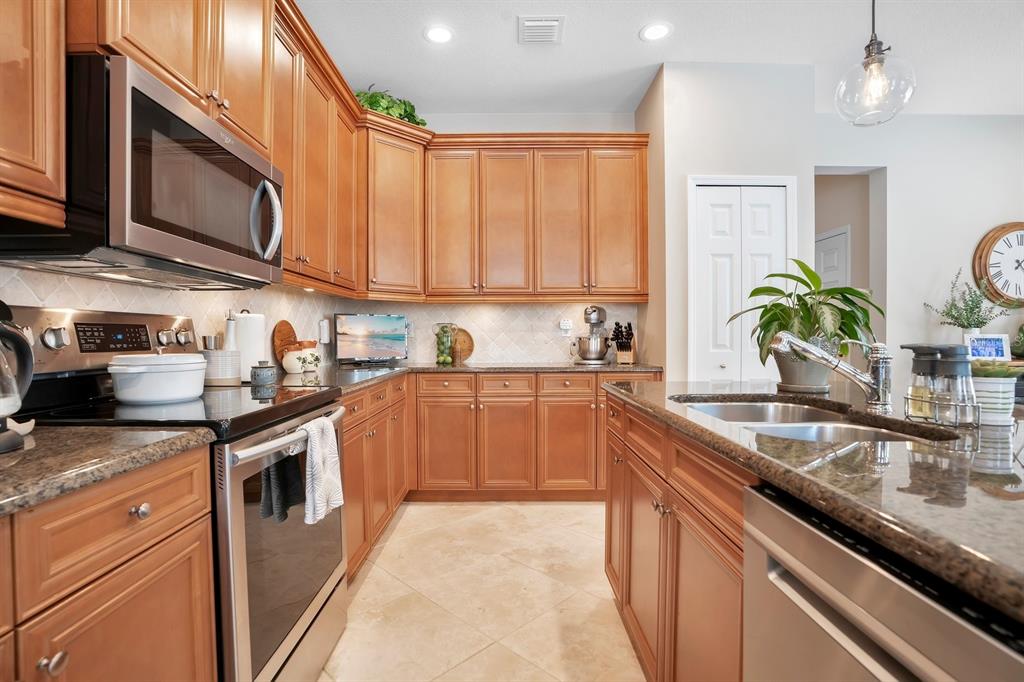 Property listing photo for 2268 OSPREY AVENUE