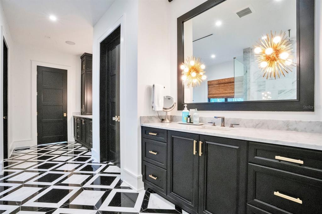 Property listing photo for 650 DIXIE PARKWAY