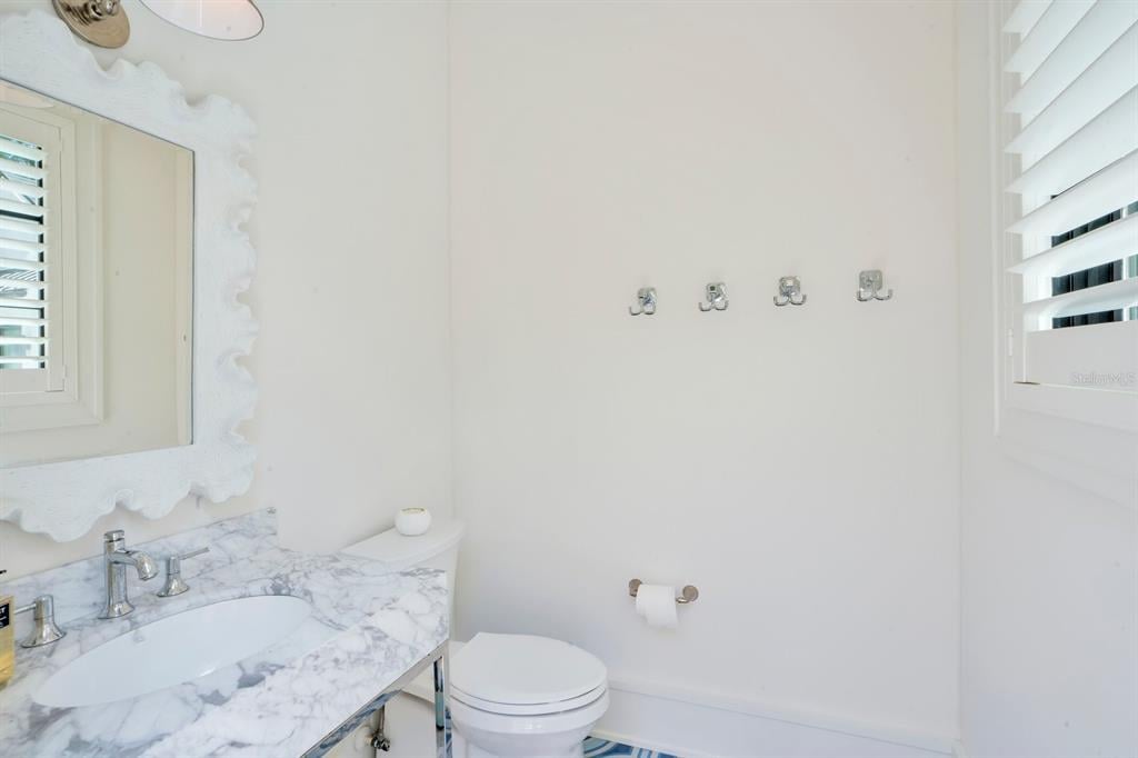 Property listing photo for 650 DIXIE PARKWAY