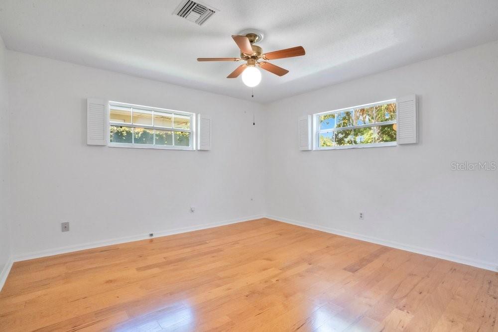 Property listing photo for 1501 LYNDALE BOULEVARD