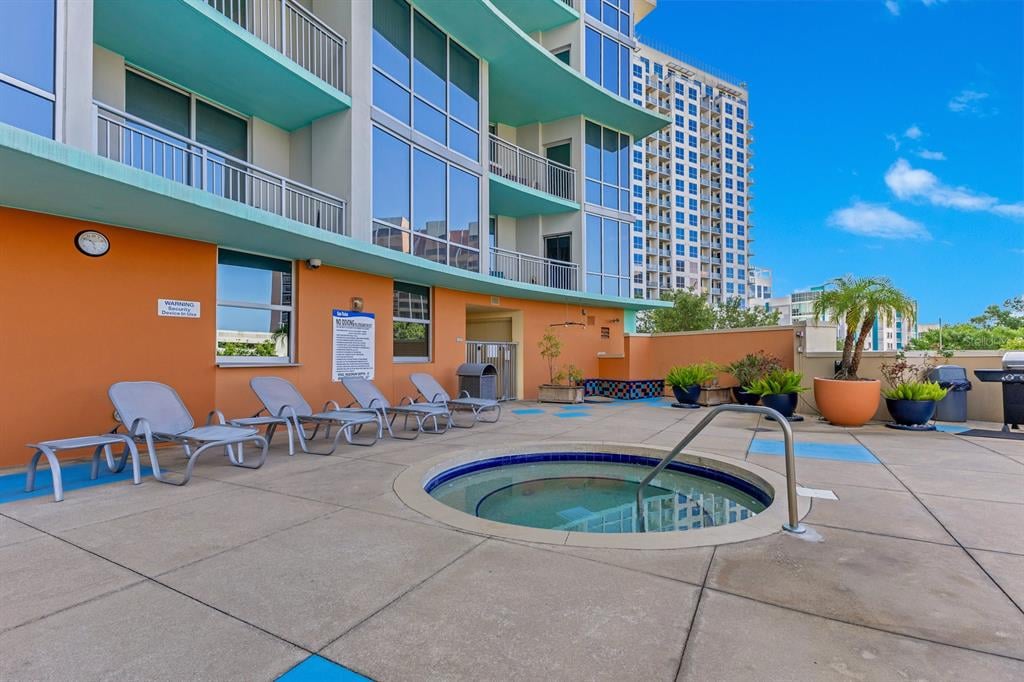 Property listing photo for 322 E CENTRAL BOULEVARD #1008