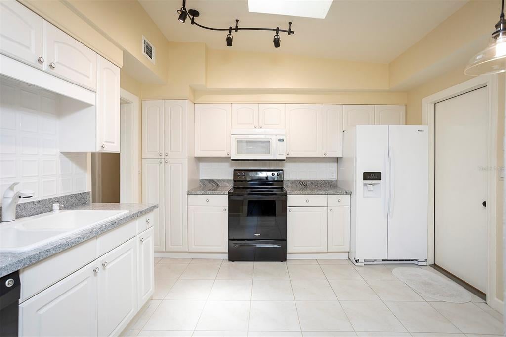 Property listing photo for 2036 VIA TUSCANY