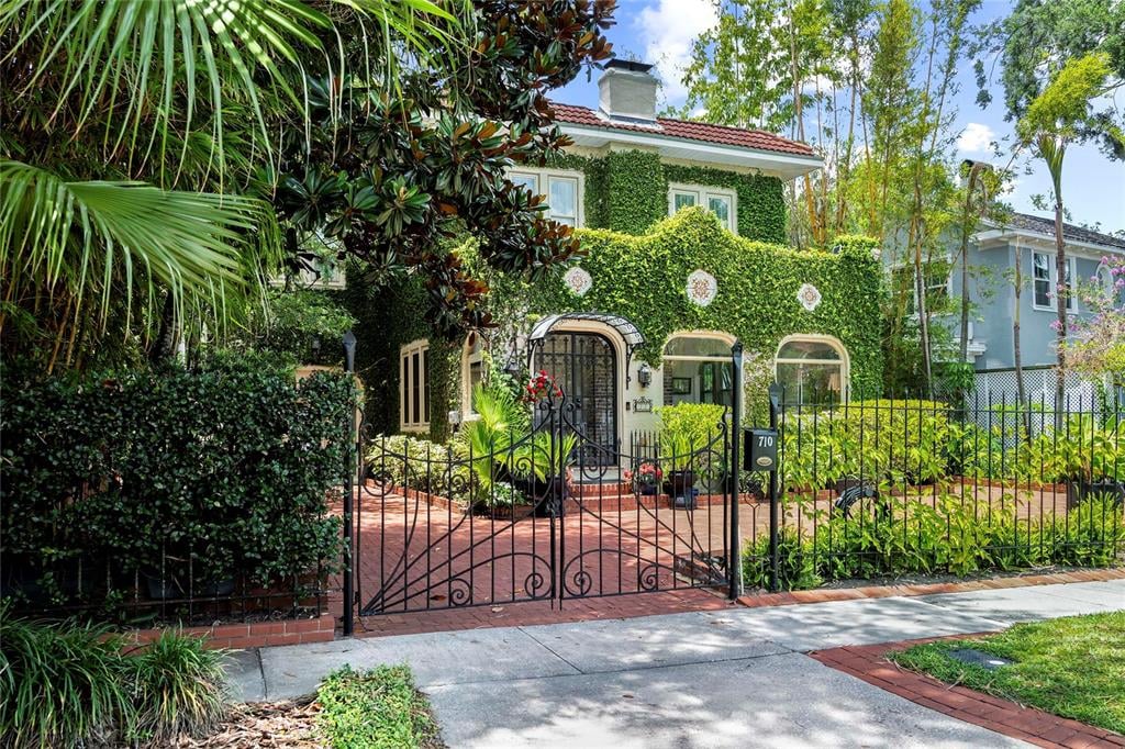 Property listing photo for 710 SPRINGDALE ROAD