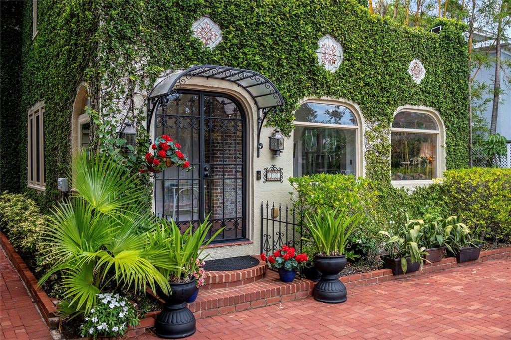 Property listing photo for 710 SPRINGDALE ROAD