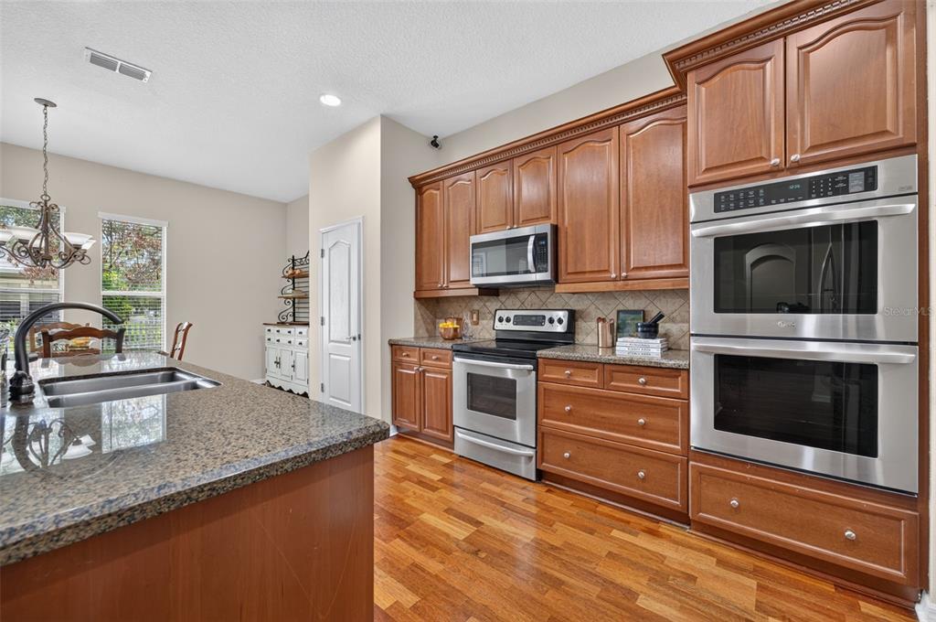 Property listing photo for 12580 CRAGSIDE LANE