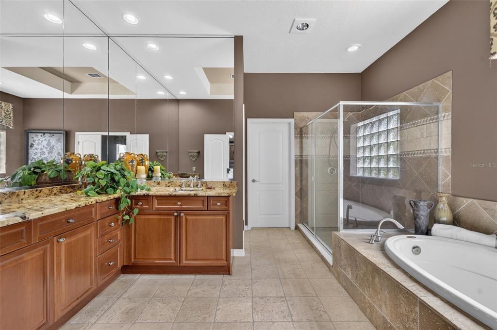Property listing photo for 12580 CRAGSIDE LANE