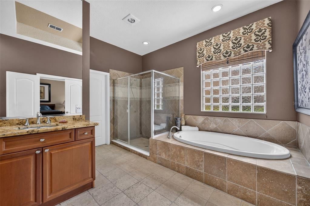 Property listing photo for 12580 CRAGSIDE LANE