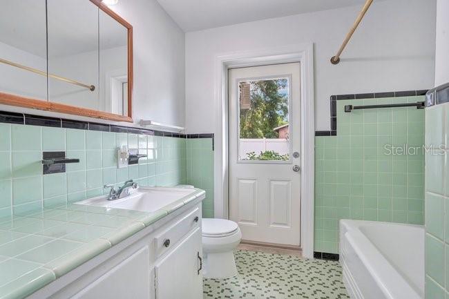 Property listing photo for 2611 LOTAFUN AVENUE