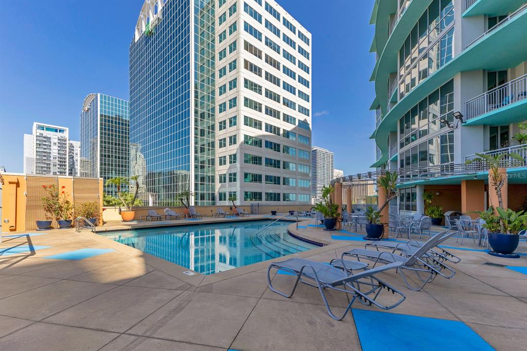 Property listing photo for 322 E CENTRAL BOULEVARD #1008