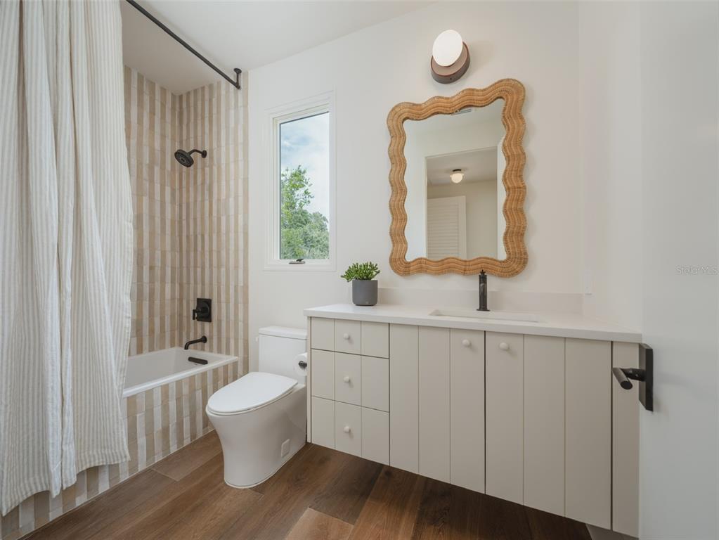 Property listing photo for 1150 VIA SALERNO