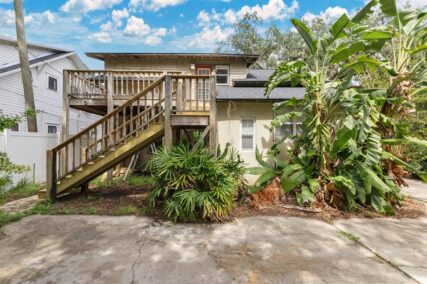 more about 614 E ANDERSON STREET