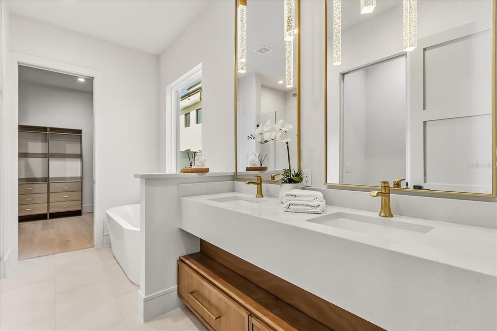 Property listing photo for 607 ELLEN DRIVE