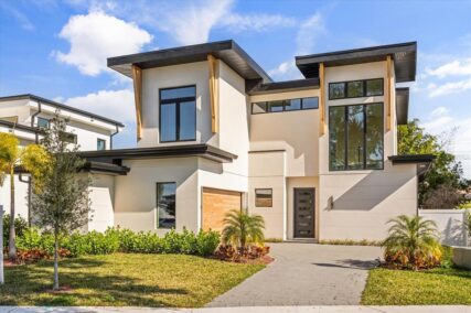 more about 607 ELLEN DRIVE