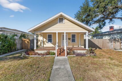 more about 2127 8TH AVENUE N