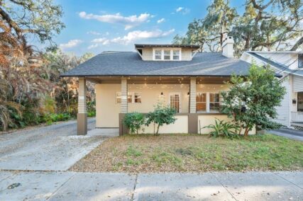 more about 612 E ANDERSON STREET