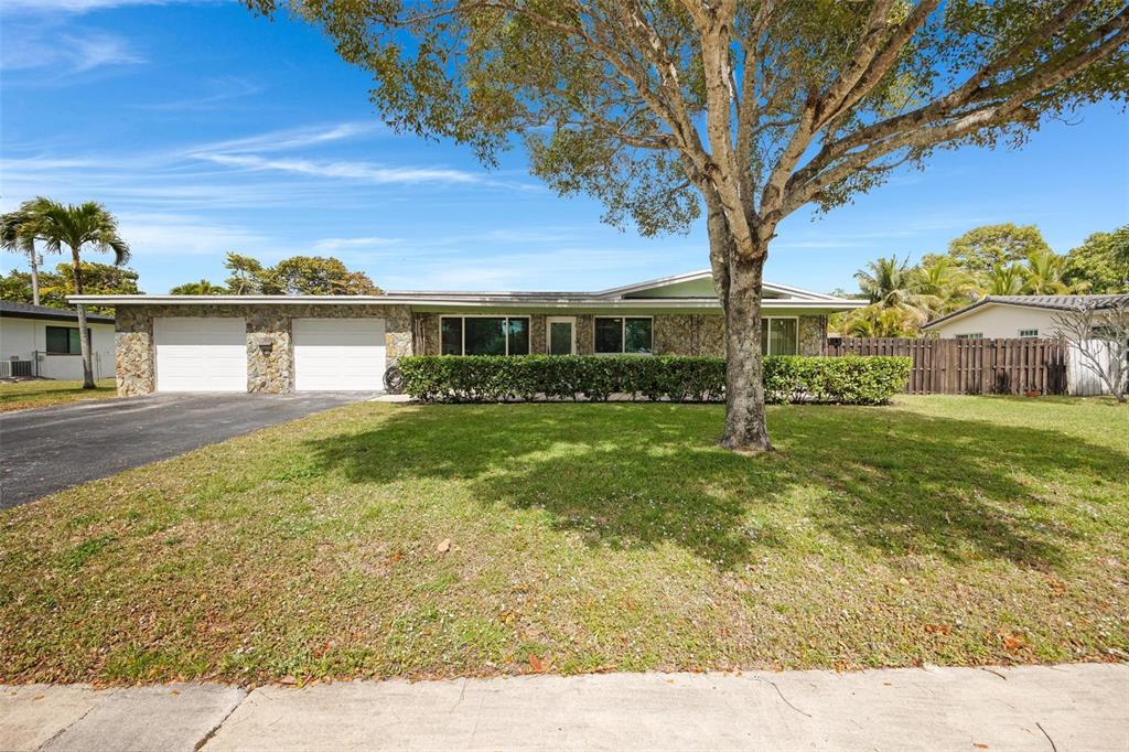Property listing photo for 6101 PINE TERRACE