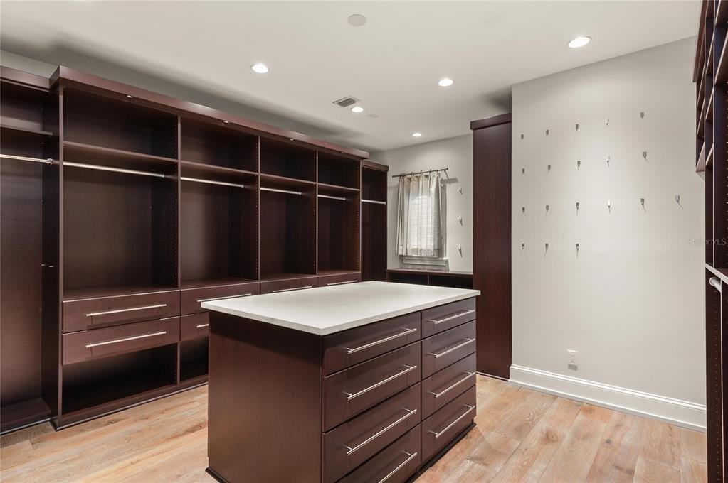 Property listing photo for 1260 ALABAMA DRIVE