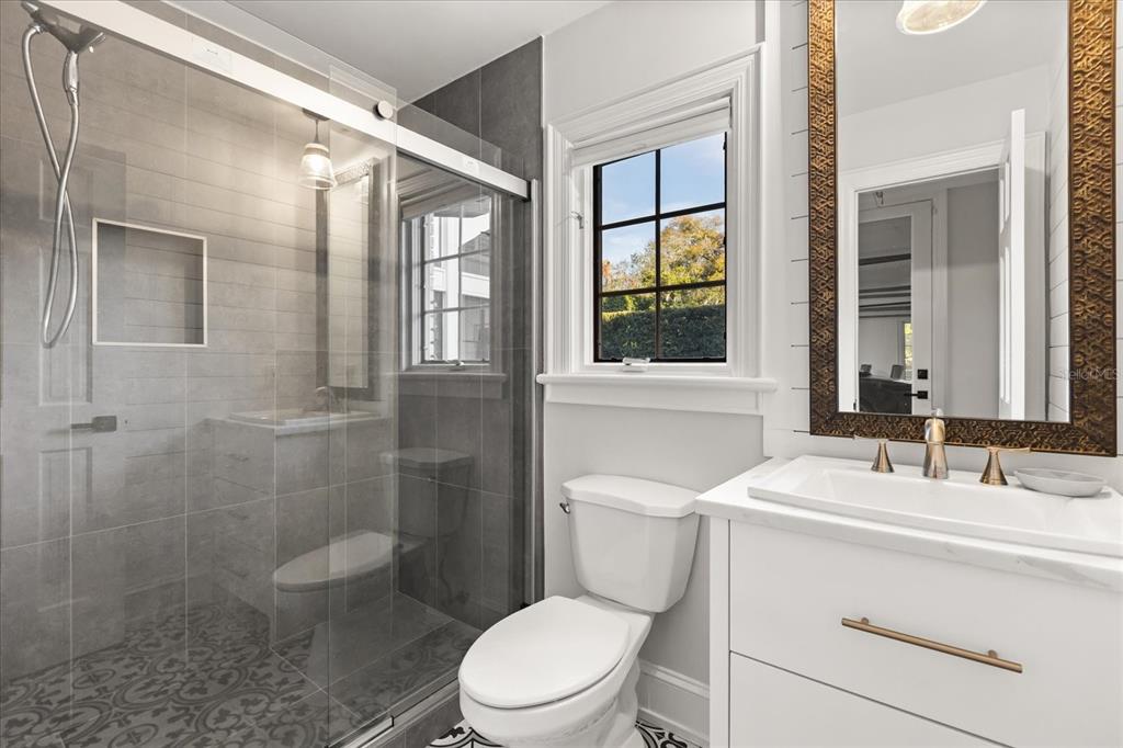 Property listing photo for 1260 ALABAMA DRIVE