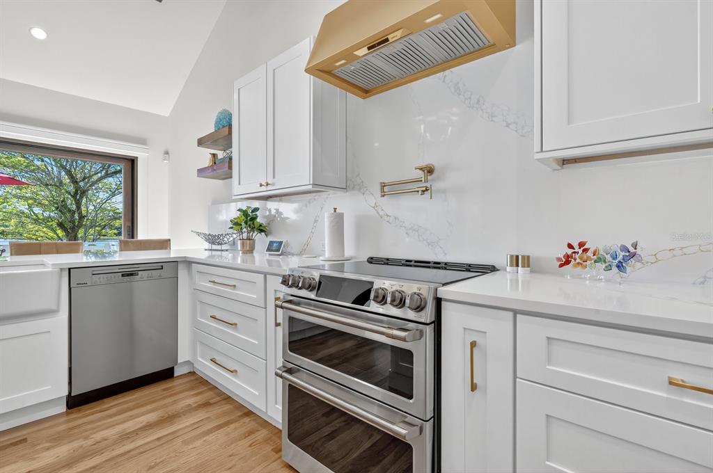 Property listing photo for 631 LAKE CATHERINE DRIVE