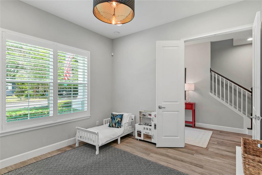 Property listing photo for 1438 W HARVARD STREET