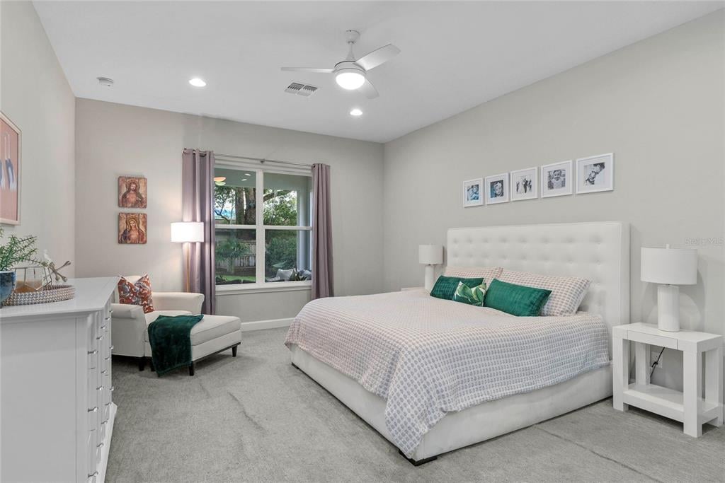 Property listing photo for 1438 W HARVARD STREET