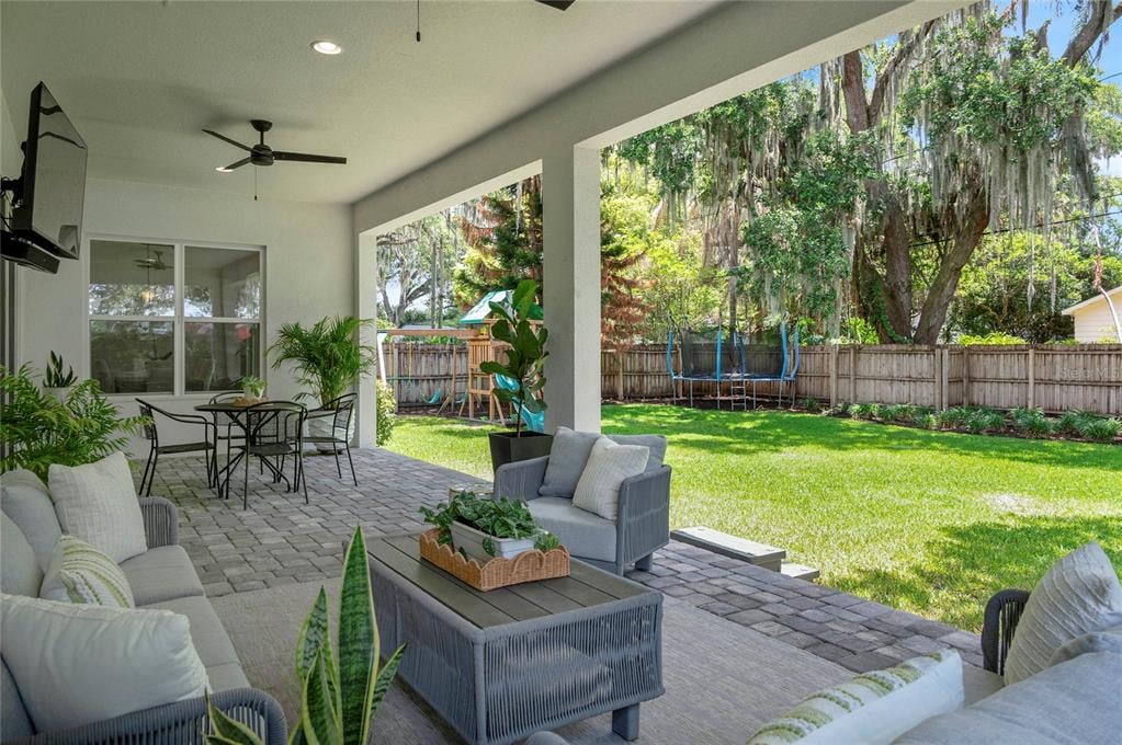 Property listing photo for 1438 W HARVARD STREET